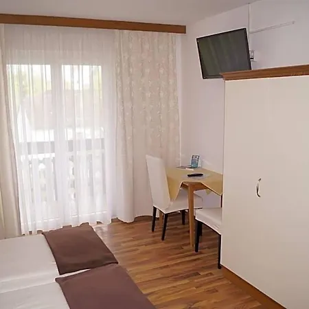 Bed & Breakfast Dobernig - Contactless Check In/stay 3*